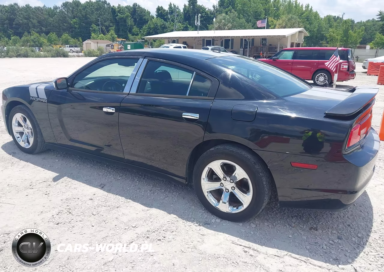 2013 Dodge Charger Se VIN:2C3CDXBG9DH679888 - 3
