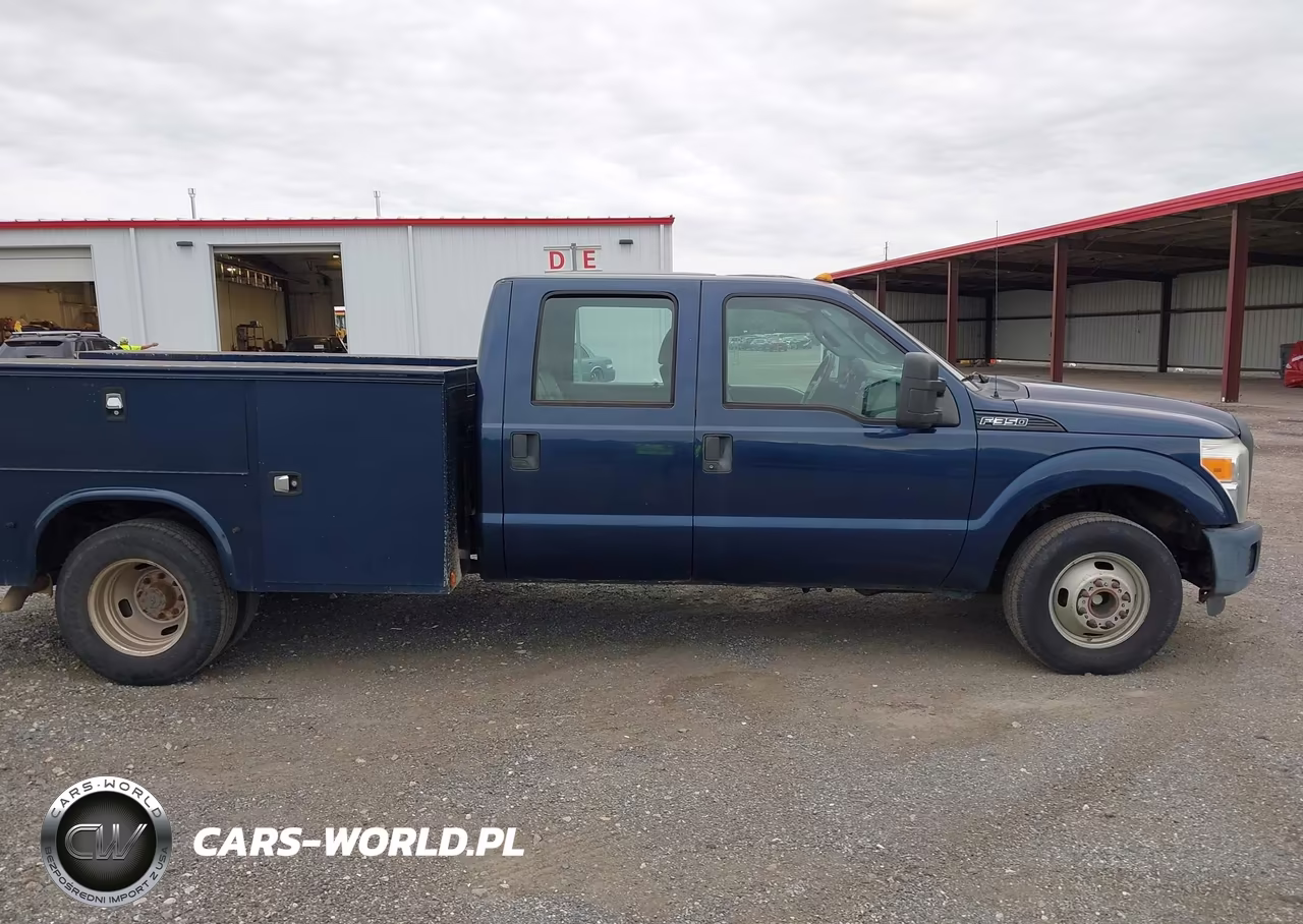 2015 Ford F-350 Chassis Lariat-Xl-Xlt VIN:1FD8W3G60FEA84065 - 19