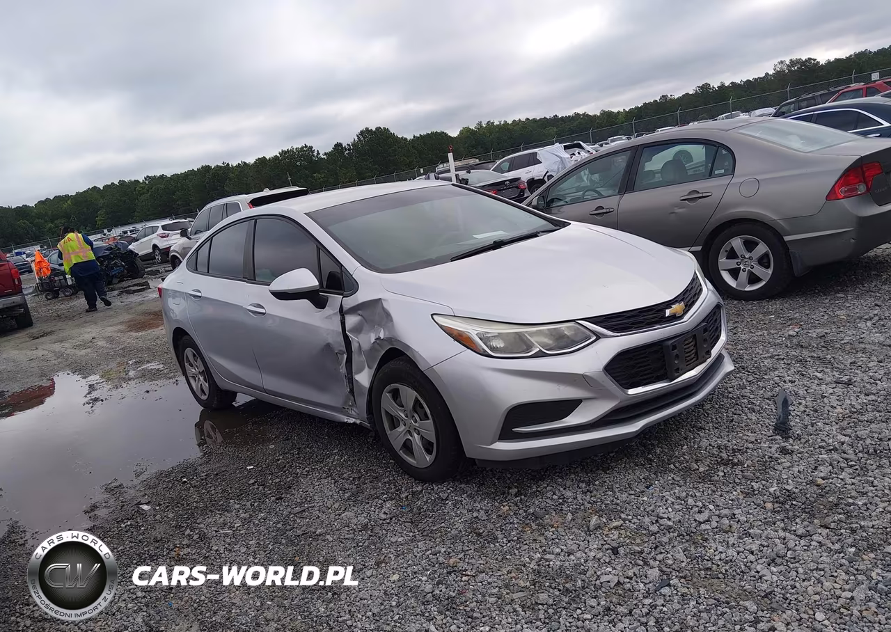 2018 Chevrolet Cruze Ls Auto – zdjęcie 1 z 16