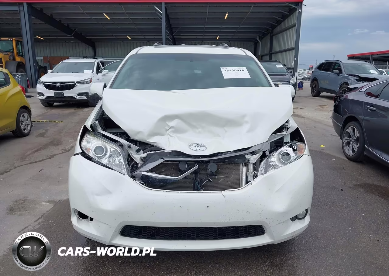 2017 Toyota Sienna Xle 7 Passenger VIN:5TDDZ3DC0HS167643 - 12