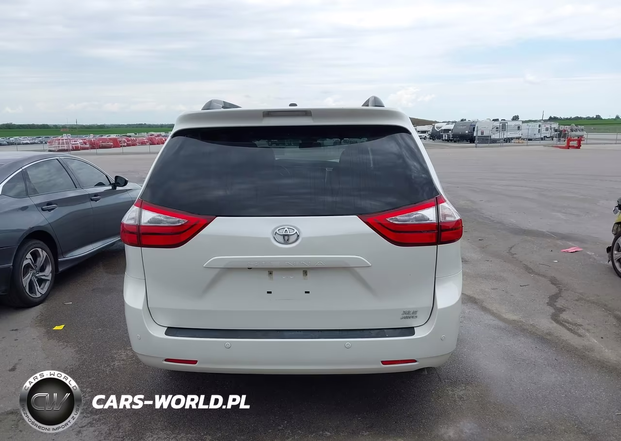 2017 Toyota Sienna Xle 7 Passenger VIN:5TDDZ3DC0HS167643 - 16