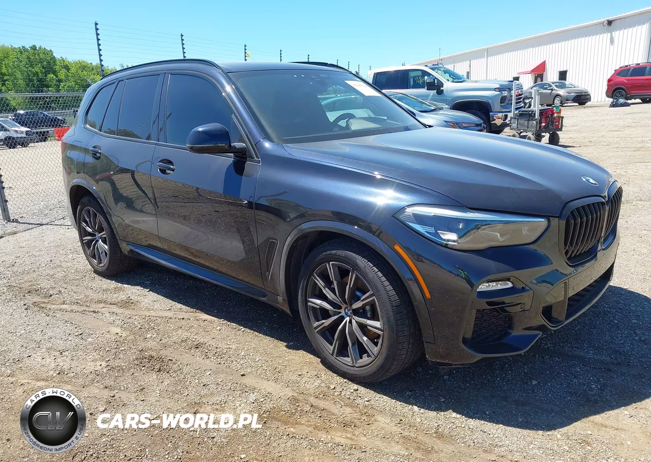 2021 BMW X5 xDrive40I – zdjęcie 1 z 17