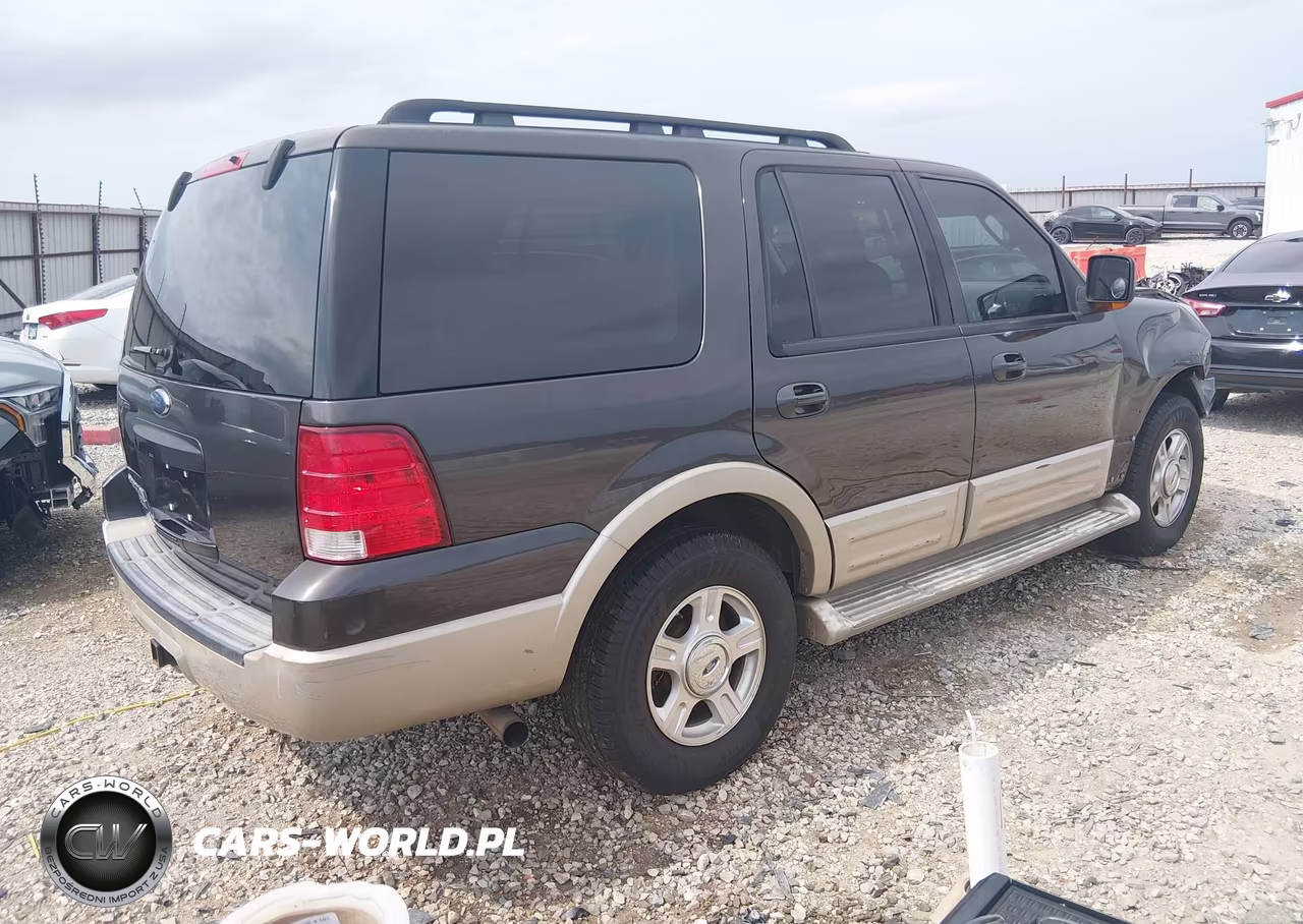 2005 Ford Expedition Eddie Bauer-King Ranch VIN:1FMPU17575LA13436 - 4