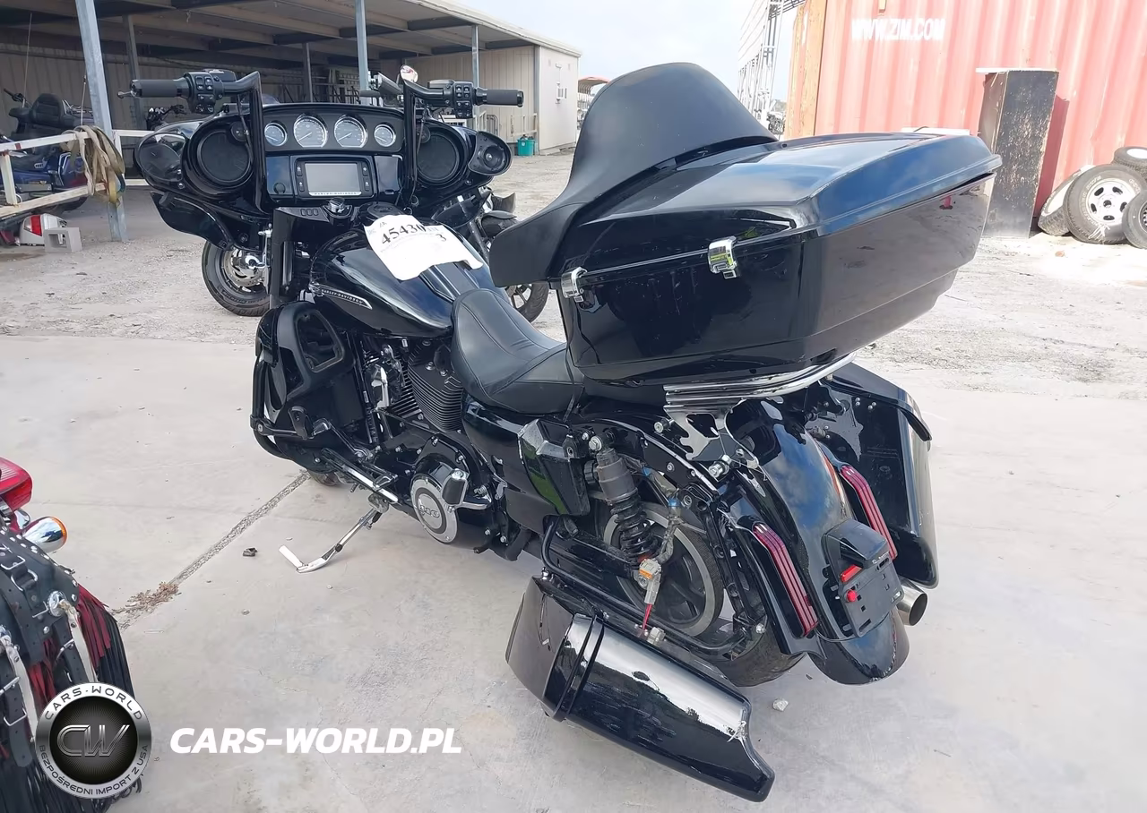 2015 Harley-Davidson Flhxse Cvo Street Glide VIN:1HD1PXN17FB962317 - 3