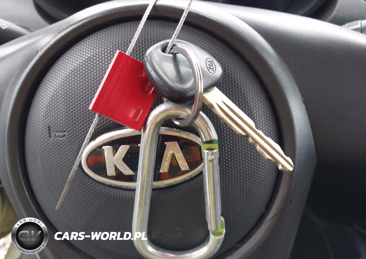 2012 Kia Soul VIN:KNDJT2A57C7390530 - 11