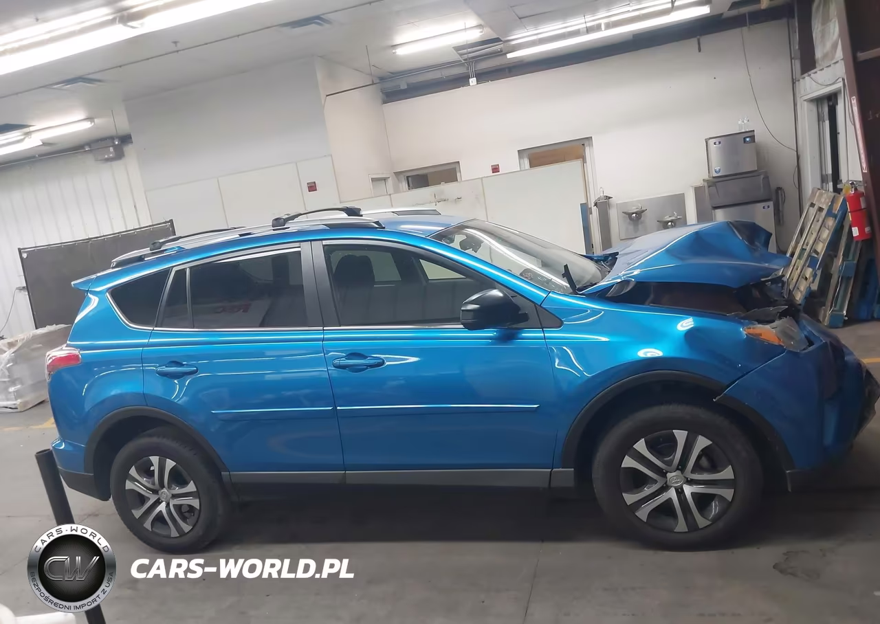2018 Toyota Rav4 Le VIN:JTMBFREV5JJ717747 - 13