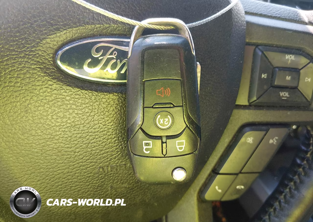 2018 Ford F-150 Xlt VIN:1FTEW1EG3JFC00742 - 11