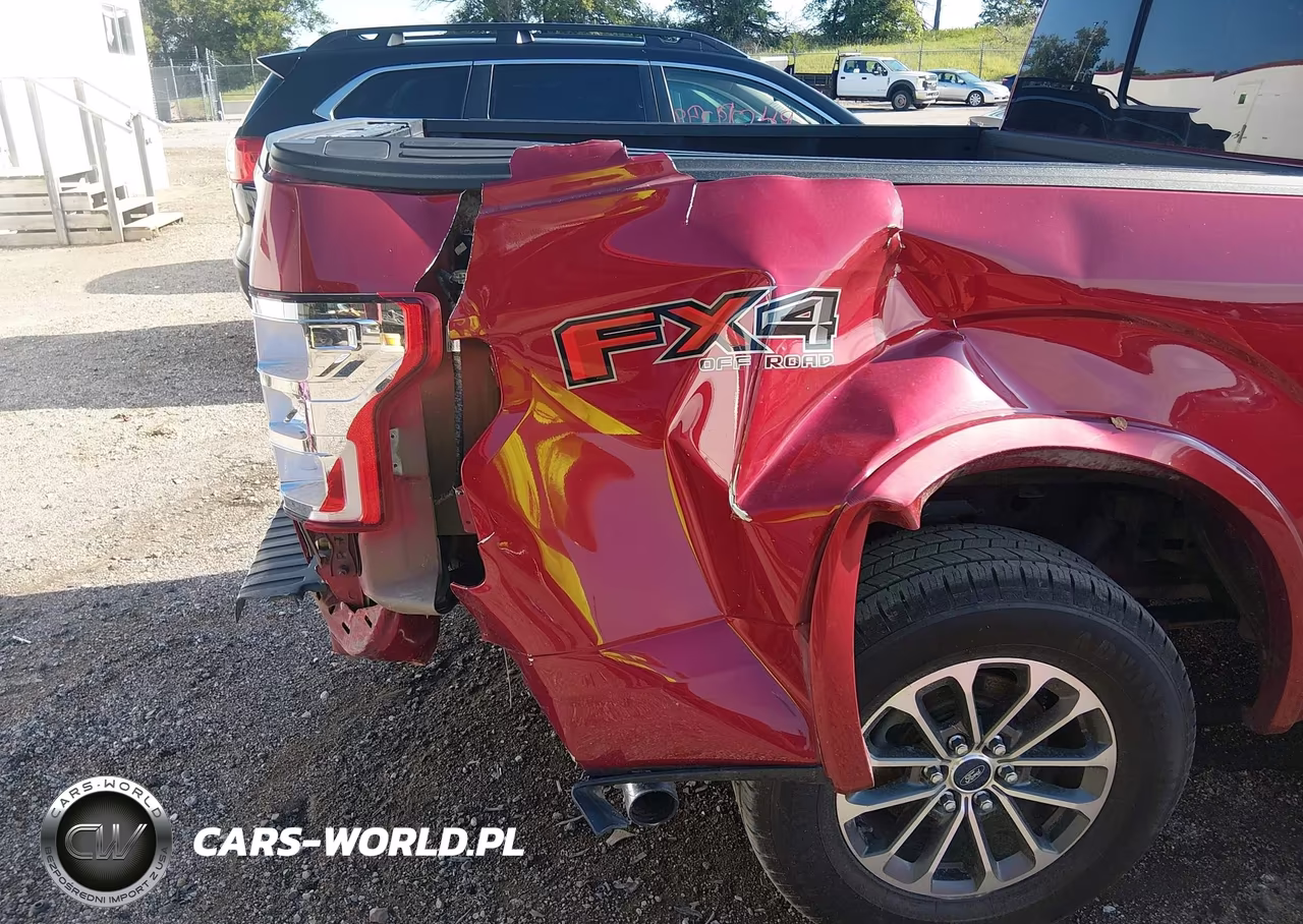 2018 Ford F-150 Xlt VIN:1FTEW1EG3JFC00742 - 20