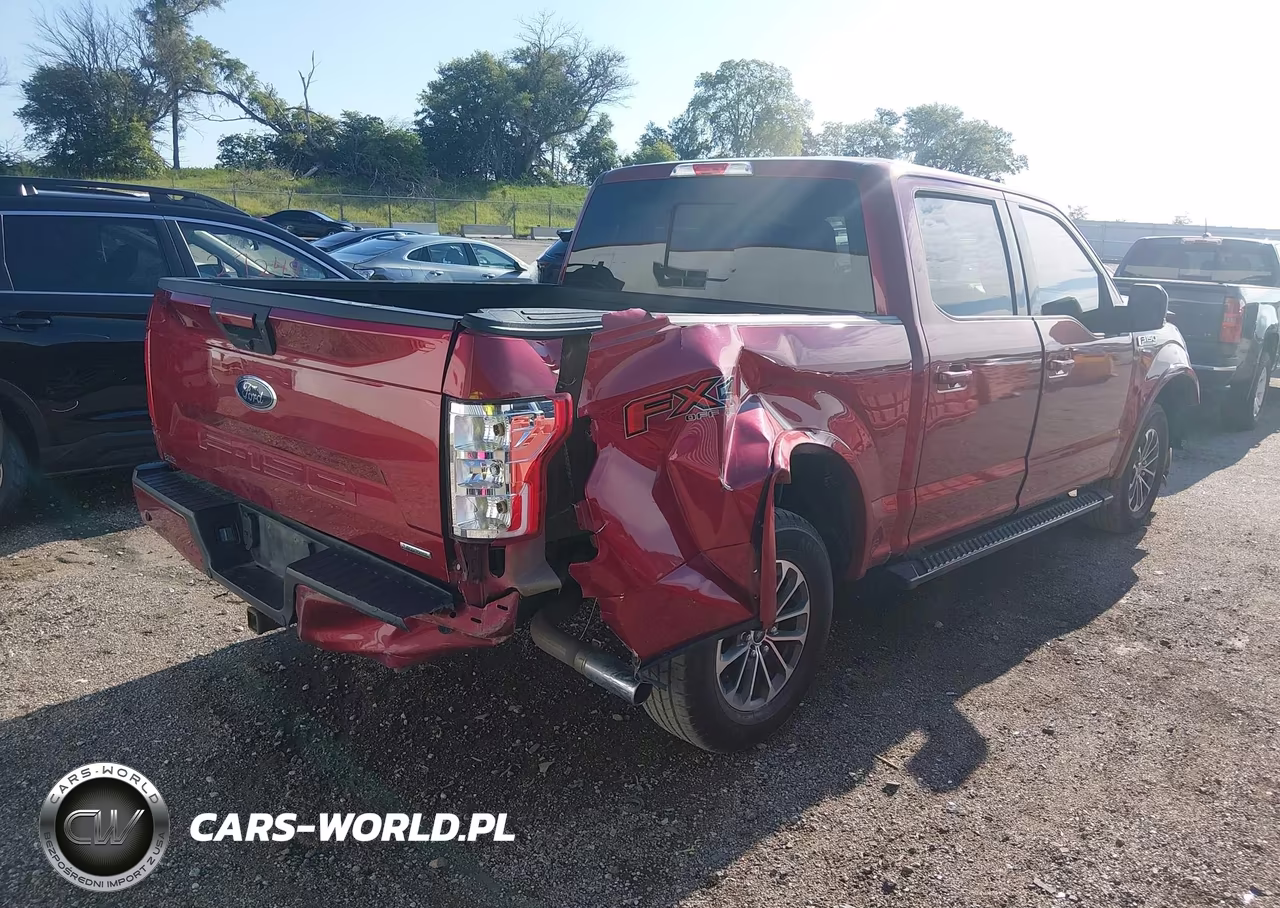 2018 Ford F-150 Xlt VIN:1FTEW1EG3JFC00742 - 4