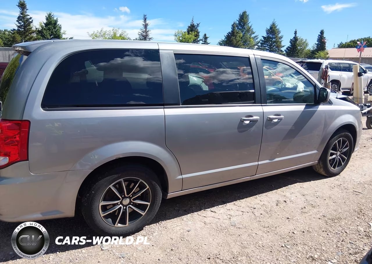 2019 Dodge Grand Caravan Sxt VIN:2C4RDGCG9KR552893 - 13