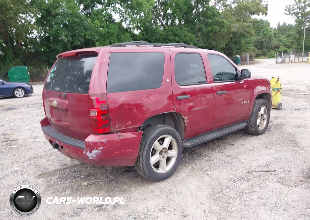 2007 Chevrolet Tahoe Ls VIN:1GNFC13067J133957 - 4