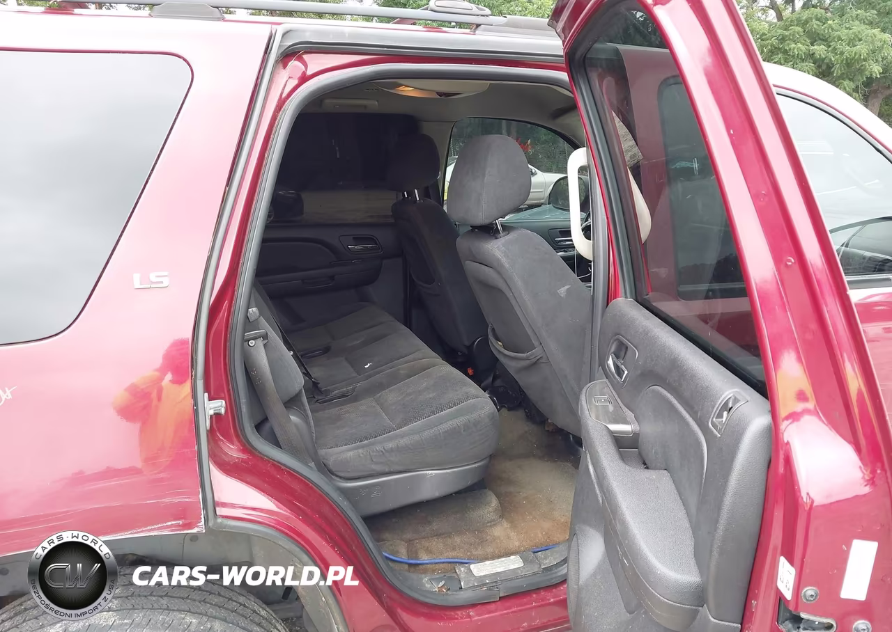 2007 Chevrolet Tahoe Ls VIN:1GNFC13067J133957 - 8