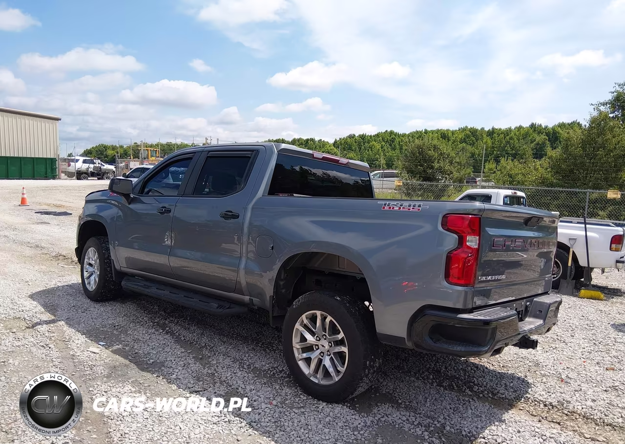 2021 Chevrolet Silverado 1500 VIN:3GCPYFED9MG277432 - 3