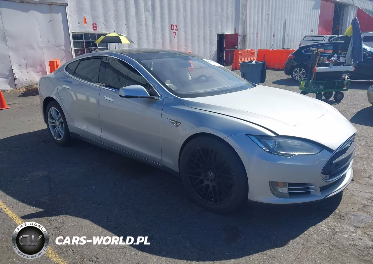 2013 Tesla Model S