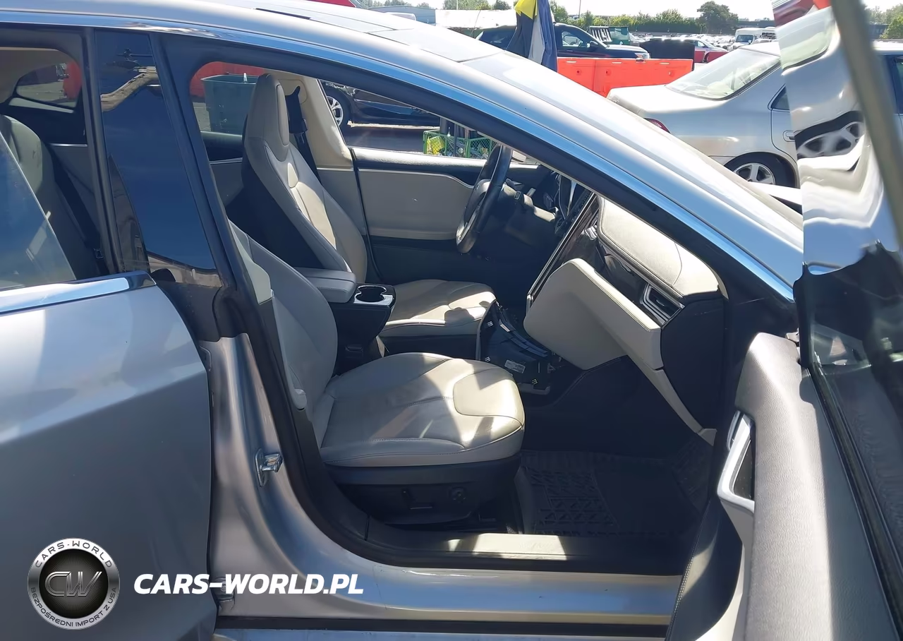 2013 Tesla Model S VIN:5YJSA1CN1DFP26170 - 5