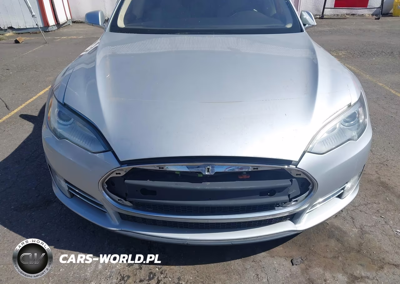 2013 Tesla Model S VIN:5YJSA1CN1DFP26170 - 6