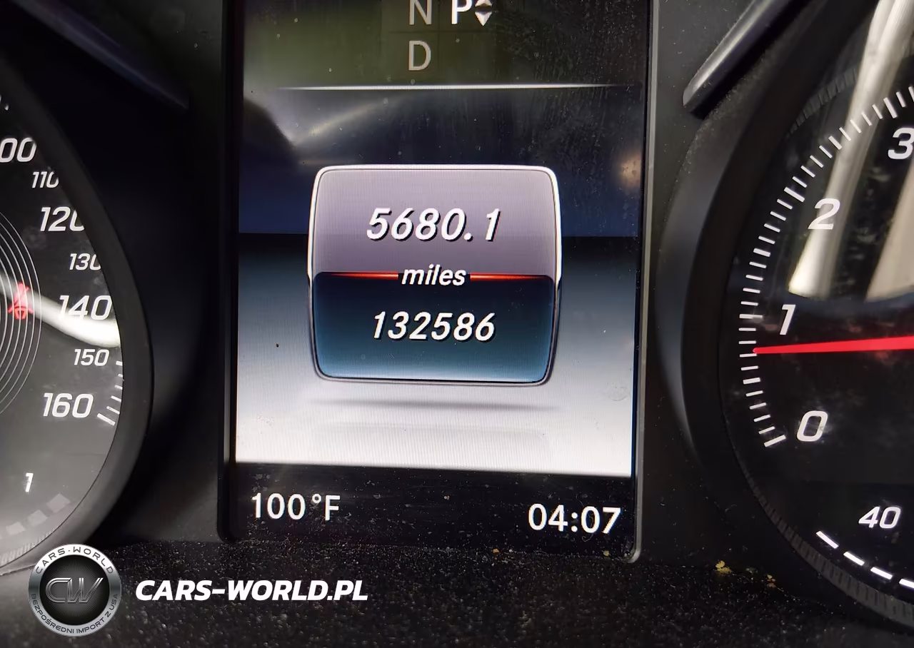 2016 Mercedes-Benz C 300 Sport 4Matic VIN:55SWF4KB0GU101886 - 15