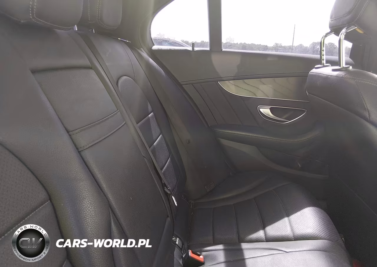2016 Mercedes-Benz C 300 Sport 4Matic VIN:55SWF4KB0GU101886 - 8
