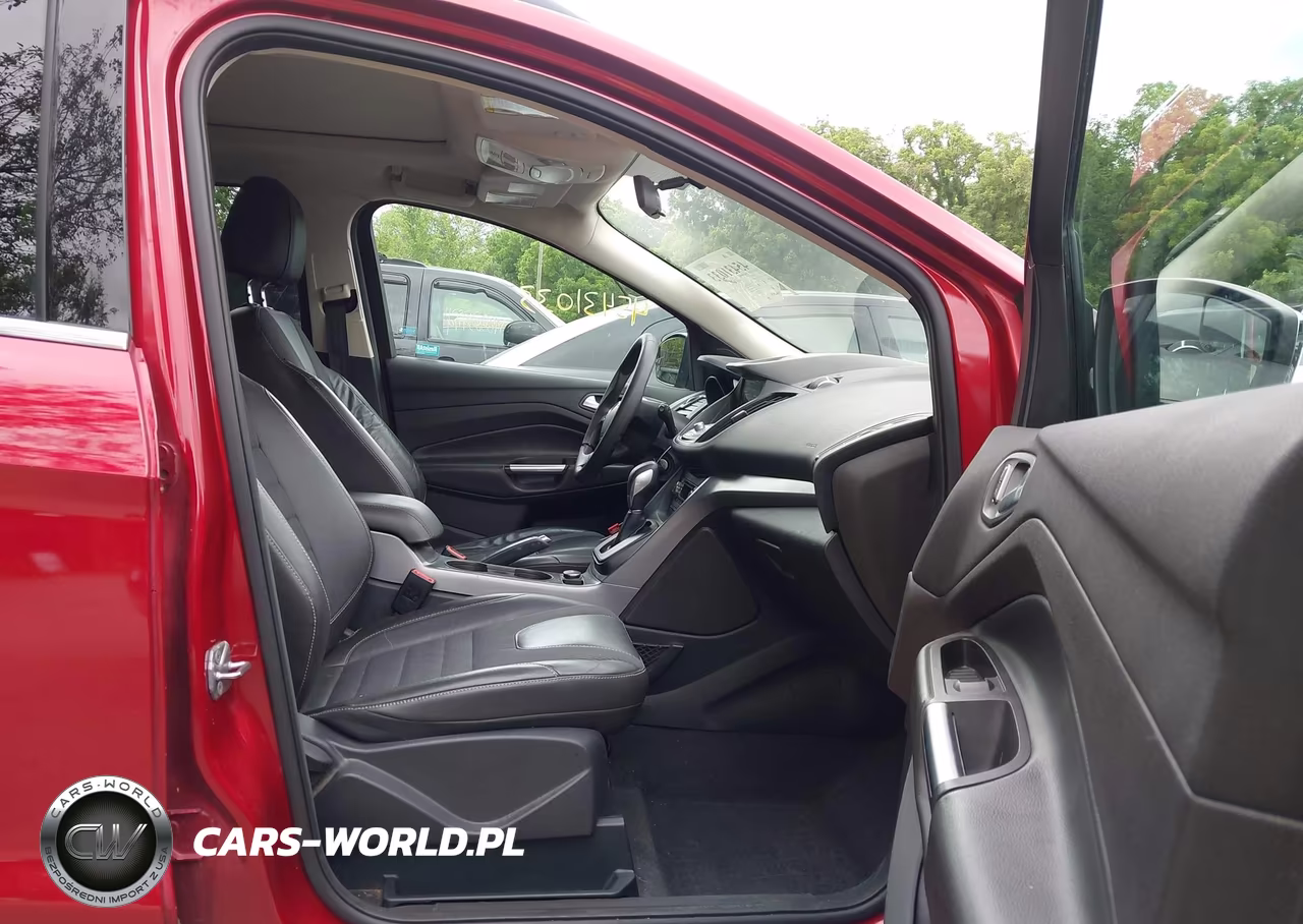 2016 Ford Escape Se VIN:1FMCU9GX0GUA10177 - 5