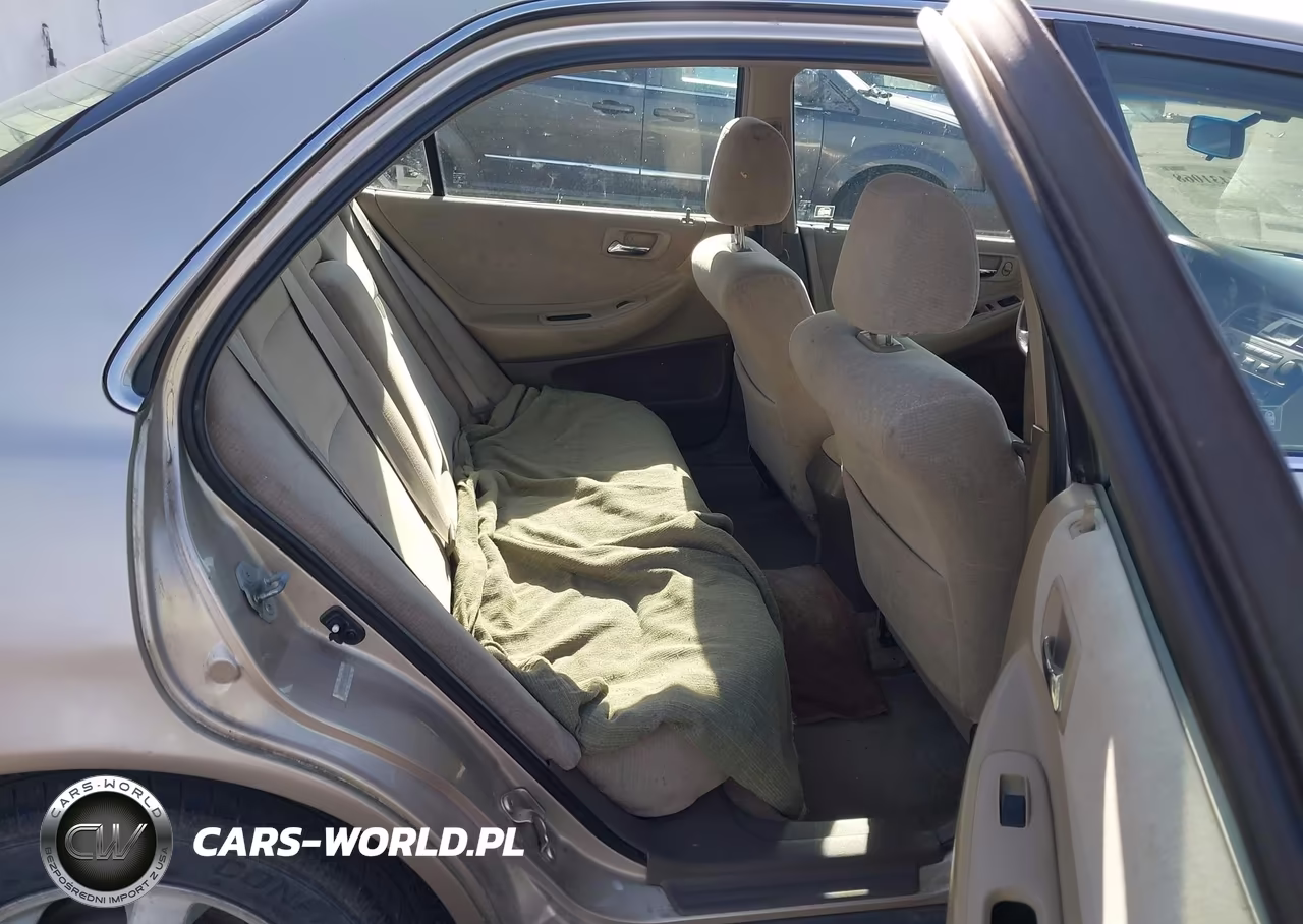 2001 Honda Accord 2.3 Lx VIN:JHMCG56451C007511 - 8