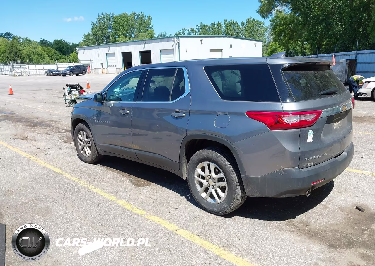 2020 Chevrolet Traverse Awd Ls VIN:1GNEVFKW1LJ252003 - 3