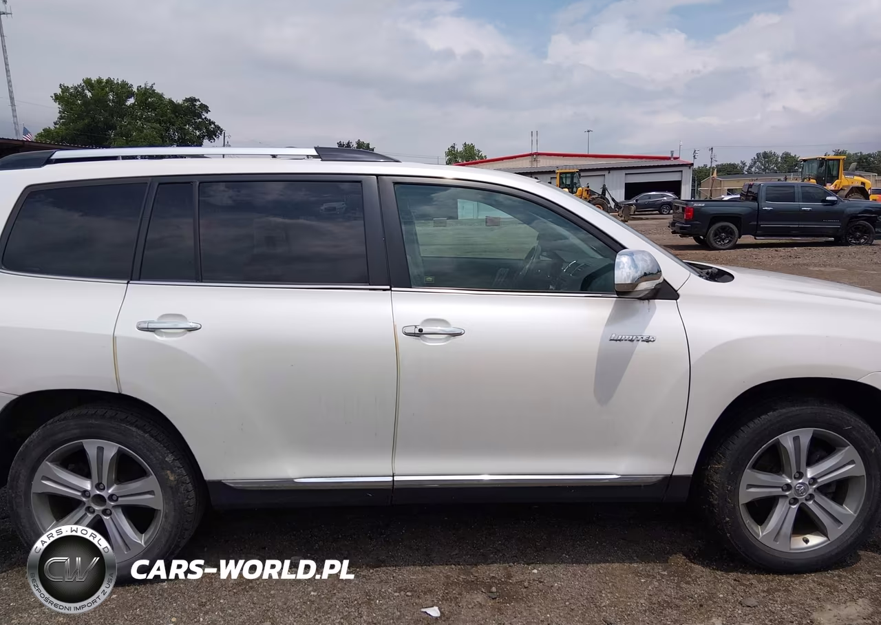 2011 Toyota Highlander Limited V6 VIN:5TDYK3EH3BS033586 - 13