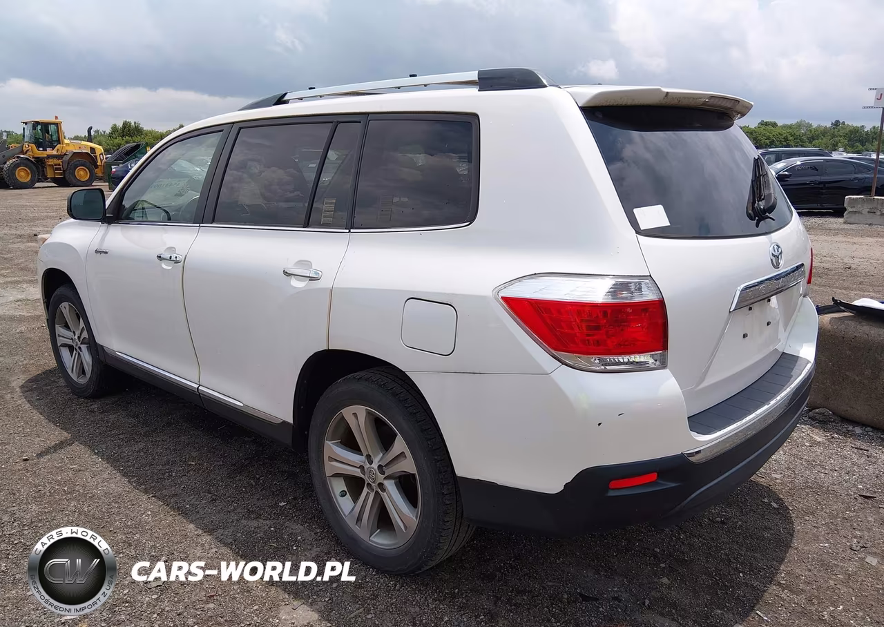 2011 Toyota Highlander Limited V6 VIN:5TDYK3EH3BS033586 - 3