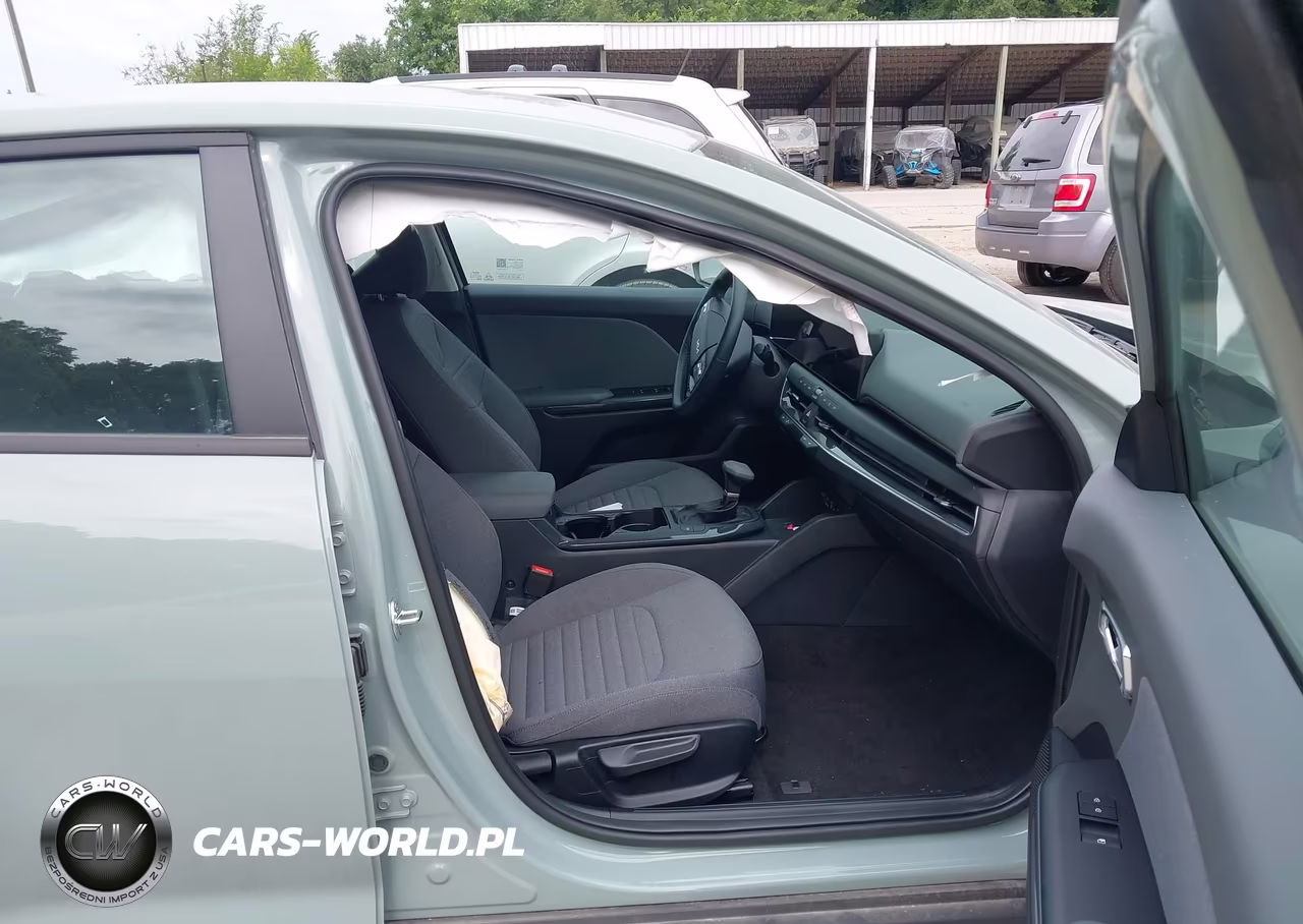 2025 Kia K4 Ex VIN:3KPFU4DE3SE225681 - 5