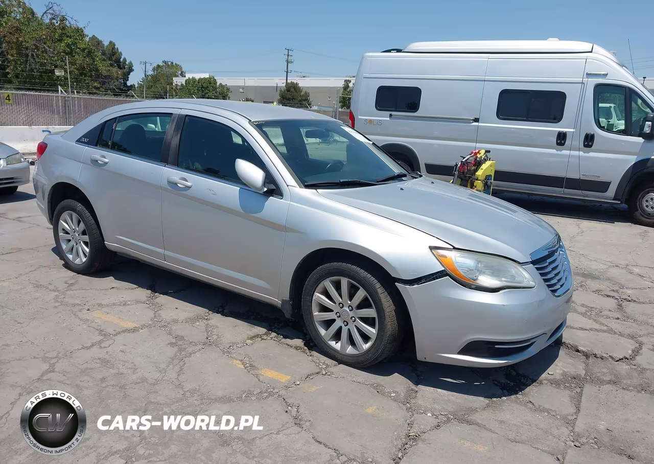 2012 Chrysler 200 Touring