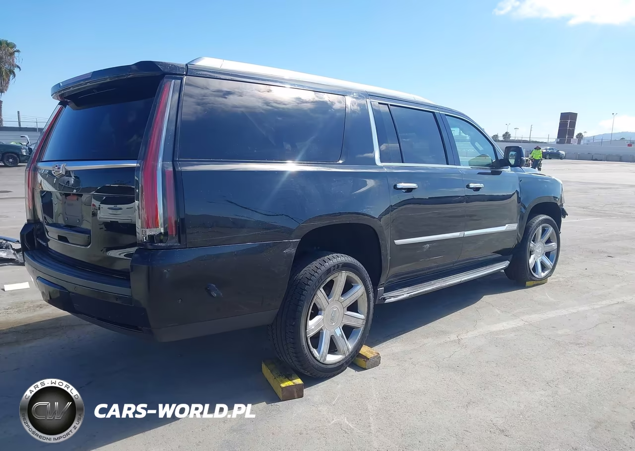 2018 Cadillac Escalade Esv Luxury VIN:1GYS3HKJ6JR361230 - 4