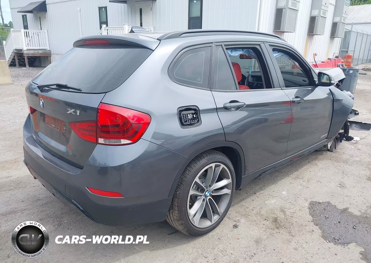 2013 BMW X1 xDrive28I VIN:WBAVL1C51DVR87708 - 4