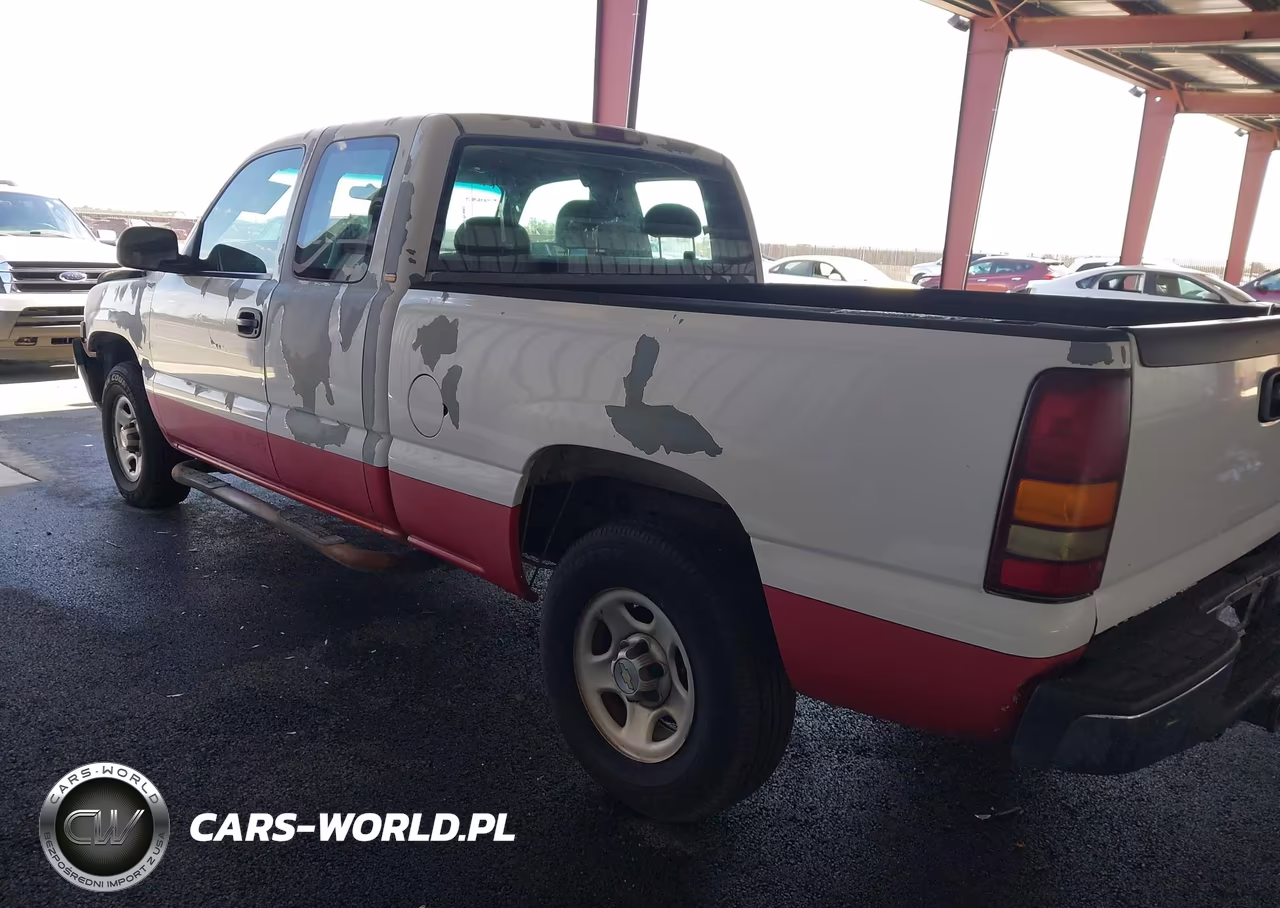 2002 Chevrolet Silverado 1500 VIN:2GCEK19T821288103 - 3