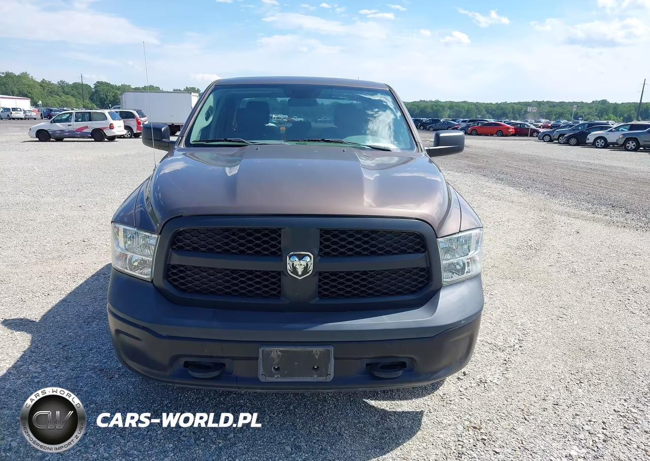 2018 Ram 1500 Tradesman 4X4 5'7 Box VIN:1C6RR7KG9JS293135 - 17