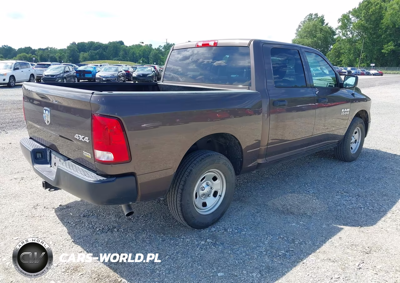 2018 Ram 1500 Tradesman 4X4 5'7 Box VIN:1C6RR7KG9JS293135 - 4
