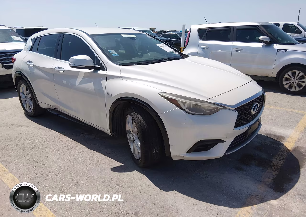 2017 Infiniti Qx30