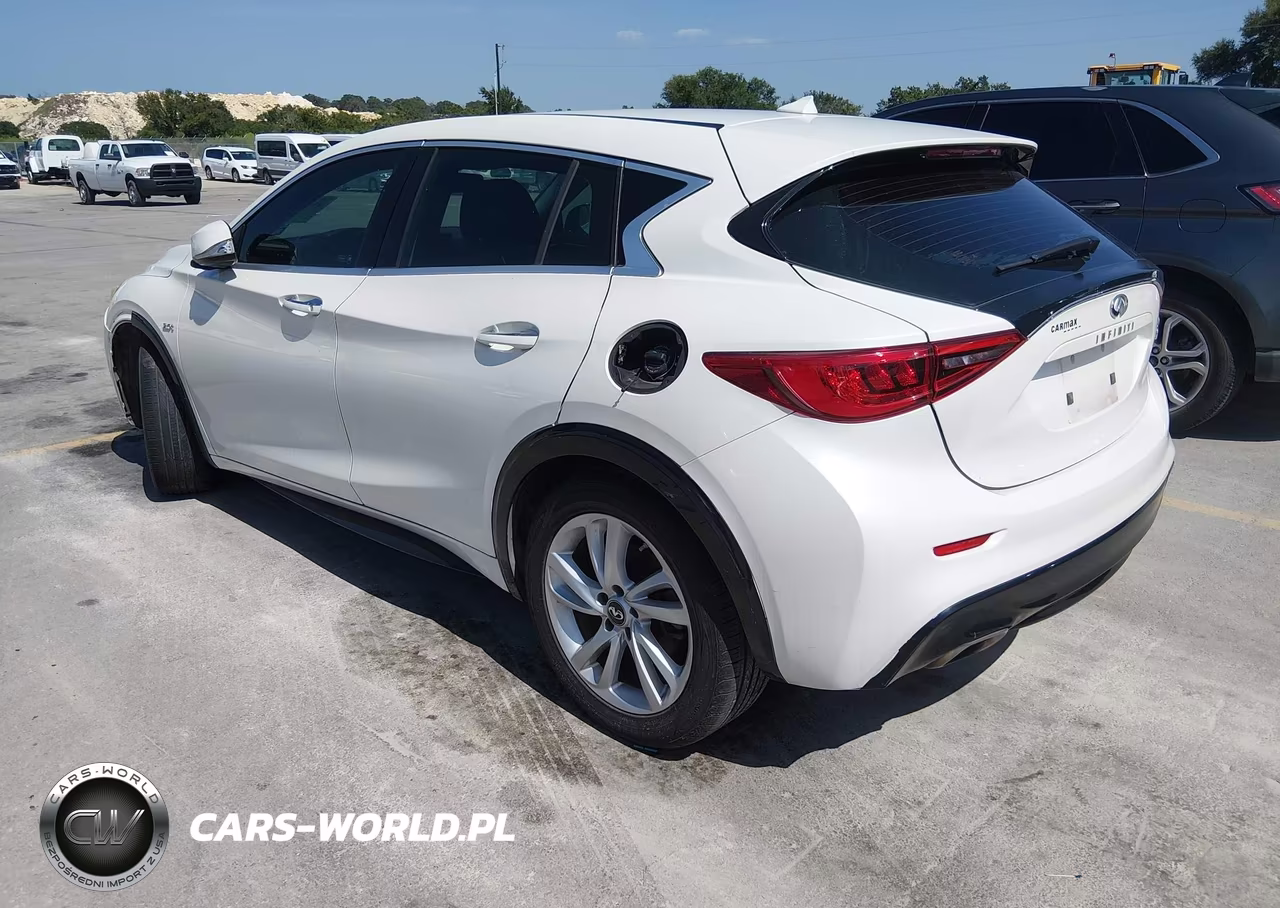 2017 Infiniti Qx30 VIN:SJKCH5CP8HA037280 - 3