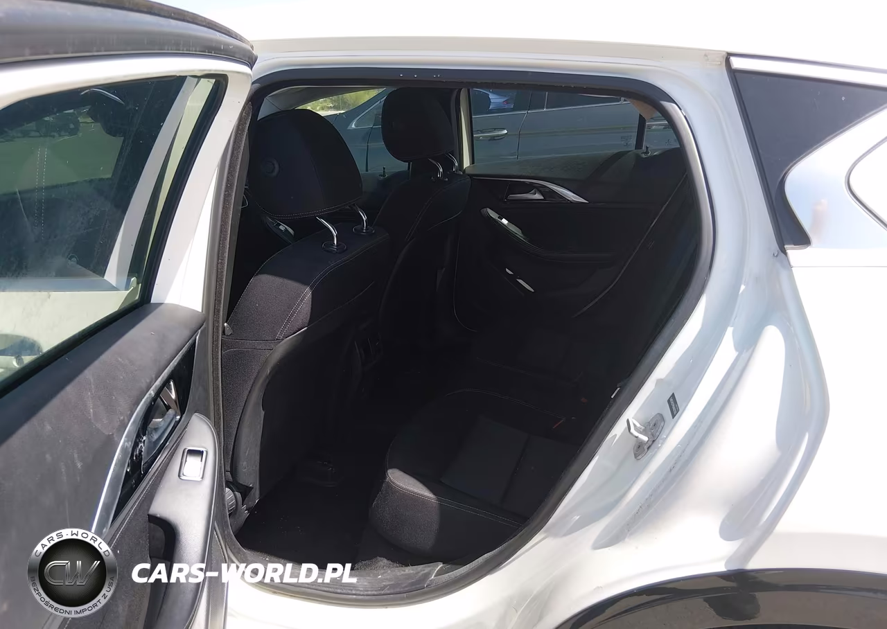 2017 Infiniti Qx30 VIN:SJKCH5CP8HA037280 - 8