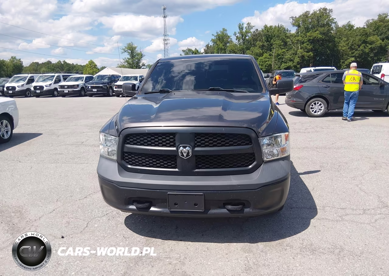 2019 Ram 1500 Classic Tradesman 4X4 5'7 Box VIN:1C6RR7KG3KS645398 - 17