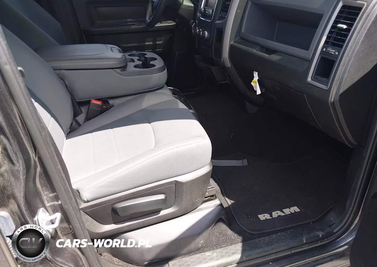 2019 Ram 1500 Classic Tradesman 4X4 5'7 Box VIN:1C6RR7KG3KS645398 - 5