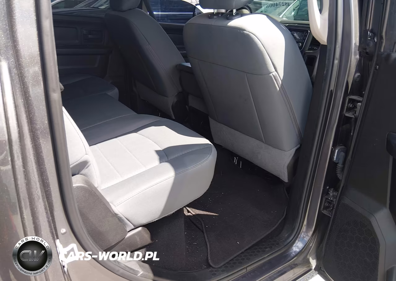 2019 Ram 1500 Classic Tradesman 4X4 5'7 Box VIN:1C6RR7KG3KS645398 - 8