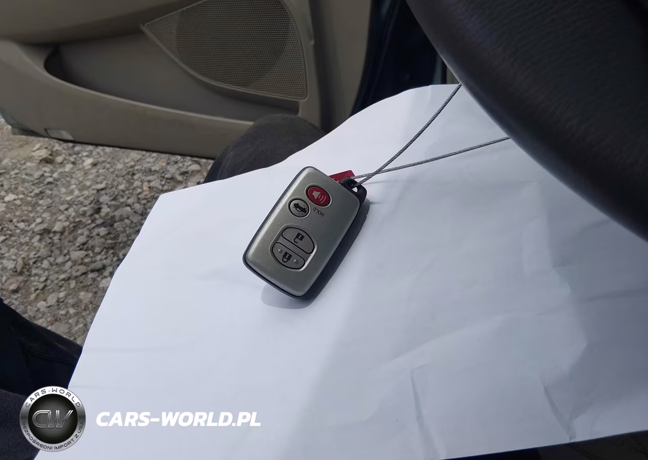 2010 Toyota Camry Xle VIN:4T1BF3EKXAU562870 - 11