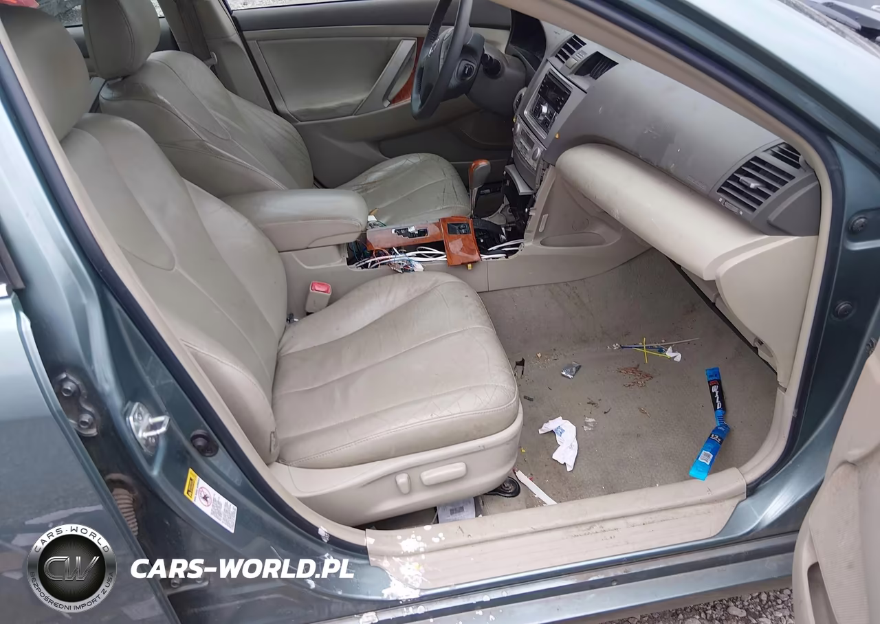 2010 Toyota Camry Xle VIN:4T1BF3EKXAU562870 - 5