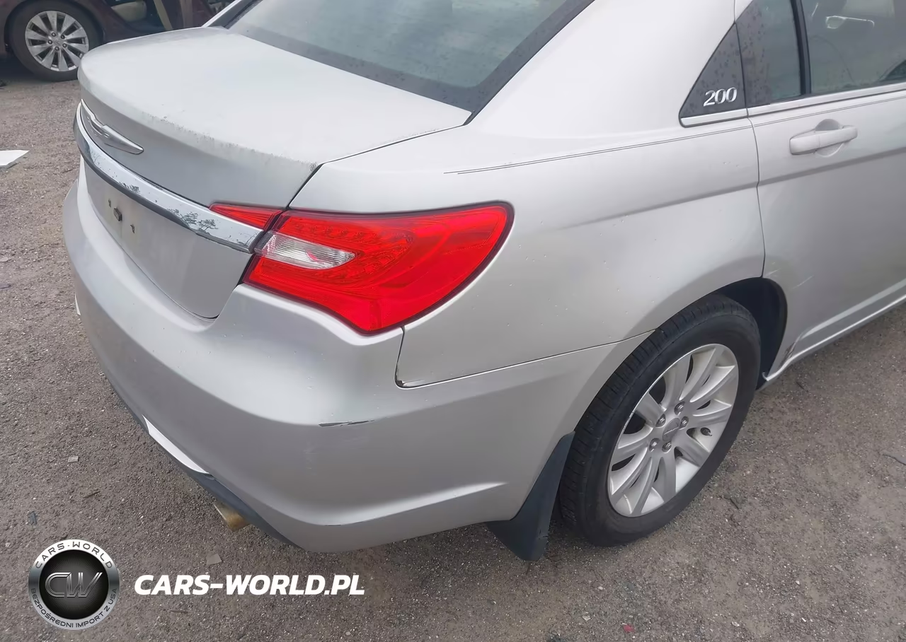 2011 Chrysler 200 Touring VIN:1C3BC1FB9BN569230 - 6