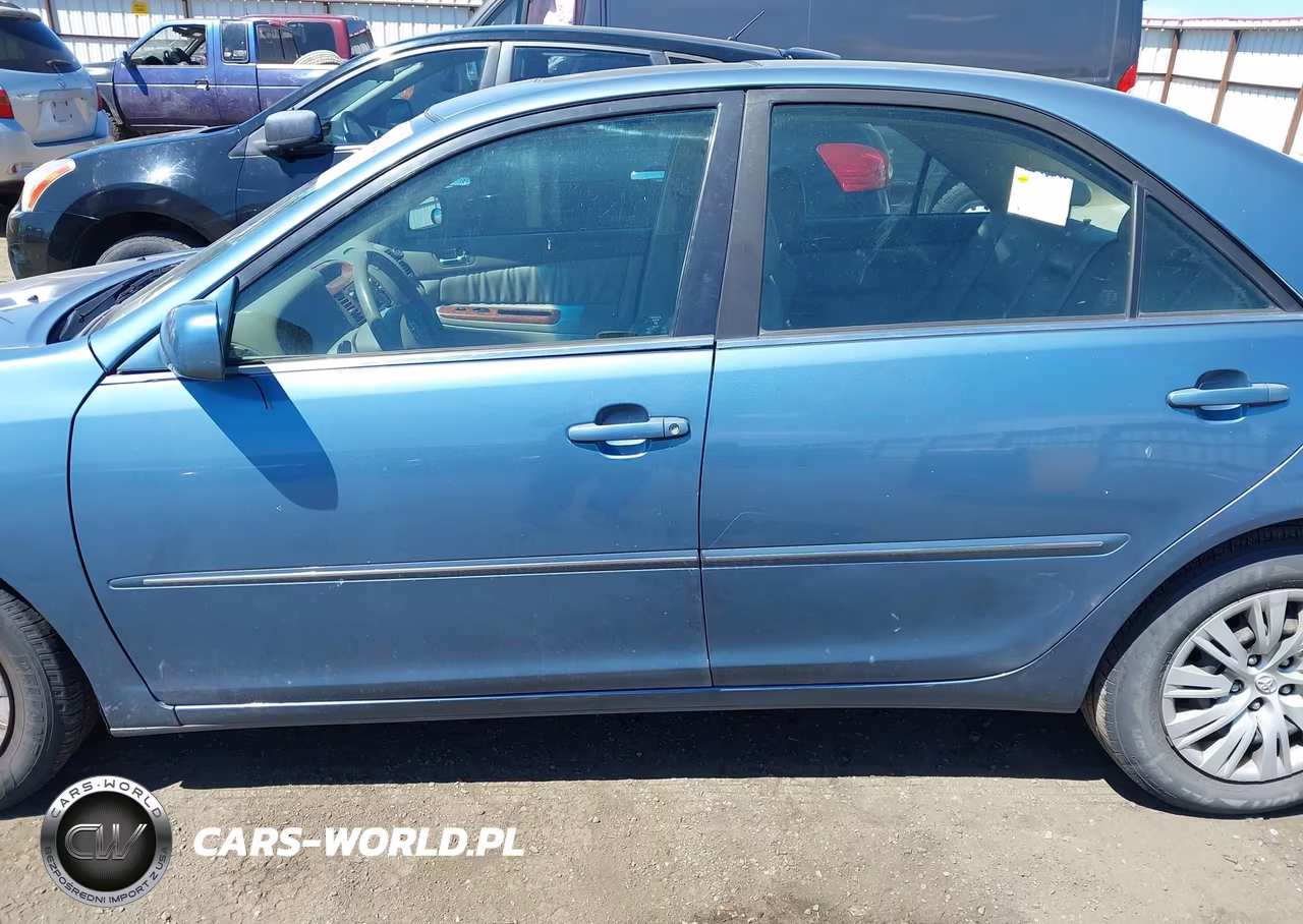 2004 Toyota Camry Xle VIN:JTDBE32K640269880 - 12
