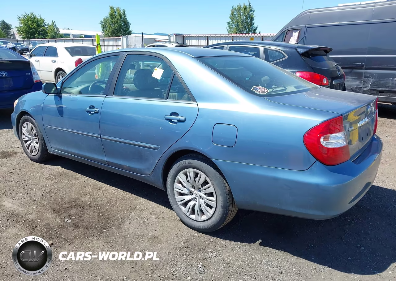 2004 Toyota Camry Xle VIN:JTDBE32K640269880 - 3
