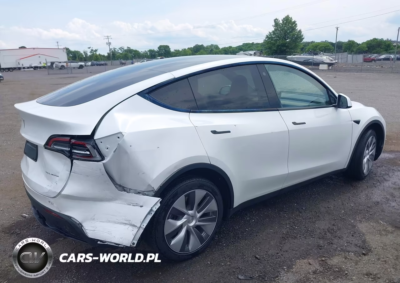 2023 Tesla Model Y Awd-Long Range Dual Motor All-Wheel Drive VIN:7SAYGDEE2PA073165 - 4