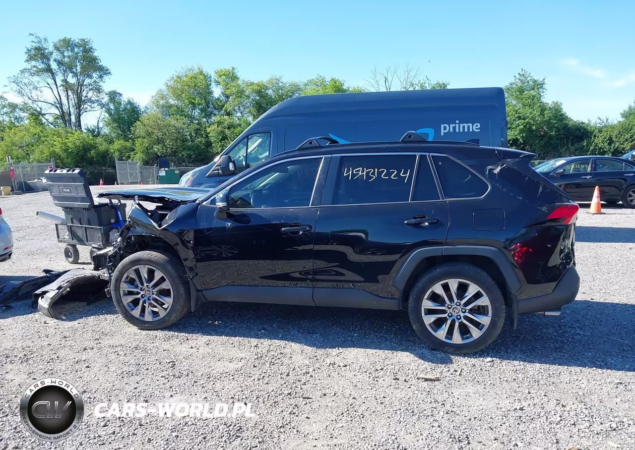 2021 Toyota Rav4 Xle Premium VIN:2T3A1RFV0MC179927 - 14