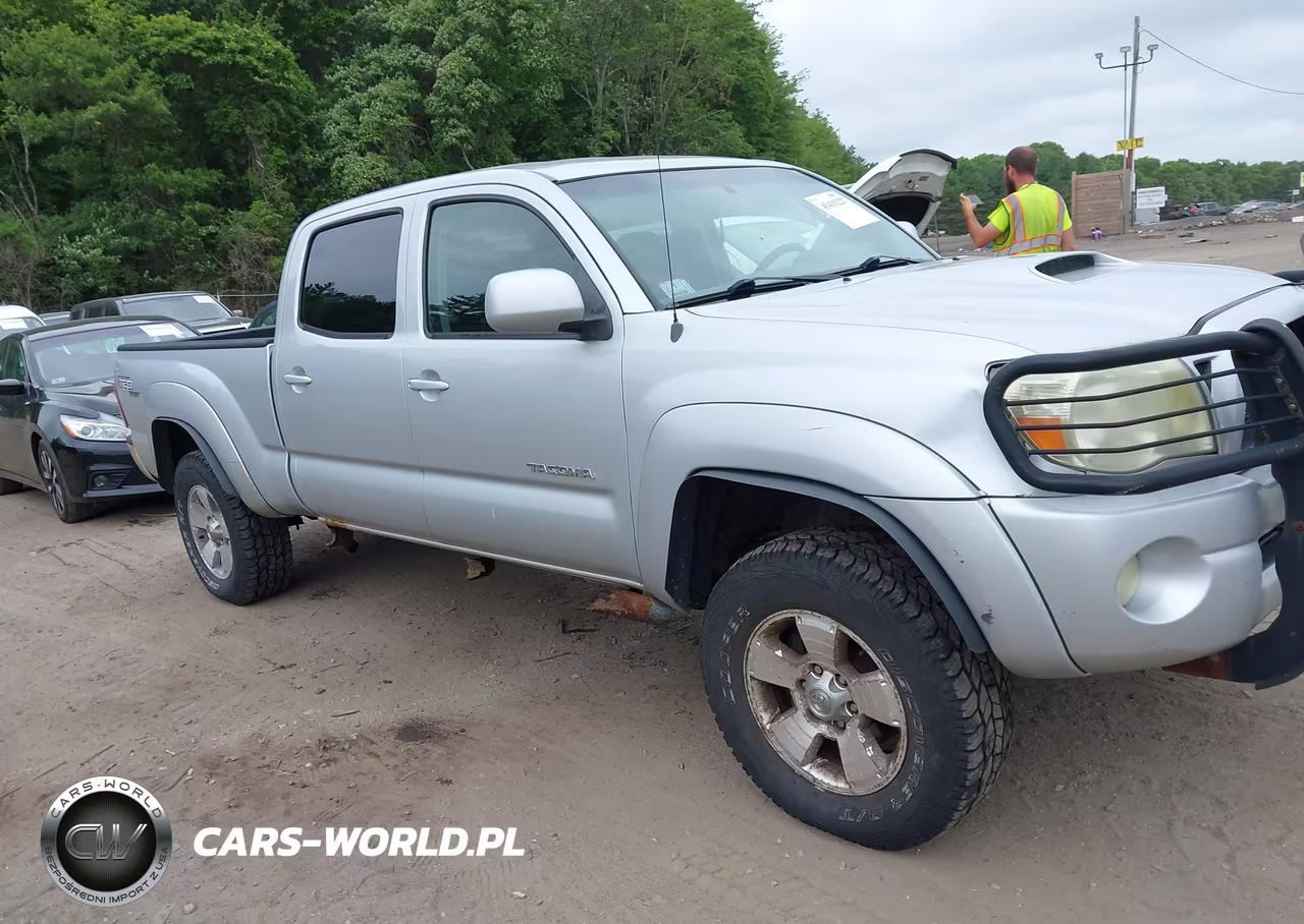 2005 Toyota Tacoma Base V6 – zdjęcie 1 z 16