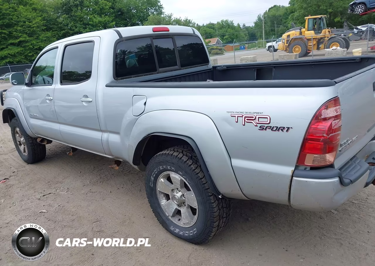 2005 Toyota Tacoma Base V6 VIN:5TEMU52N65Z078575 - 3