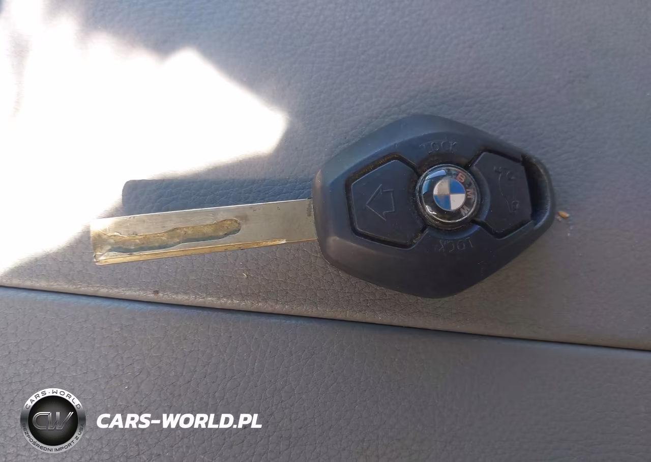 2006 BMW 530 I VIN:WBANE73536CM34294 - 11